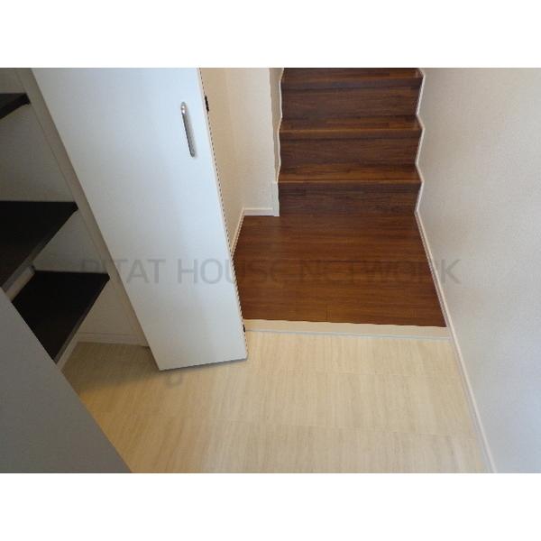 シューズボックス付き