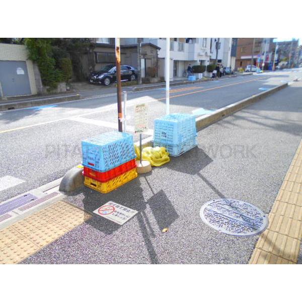 近隣ゴミ置き場
