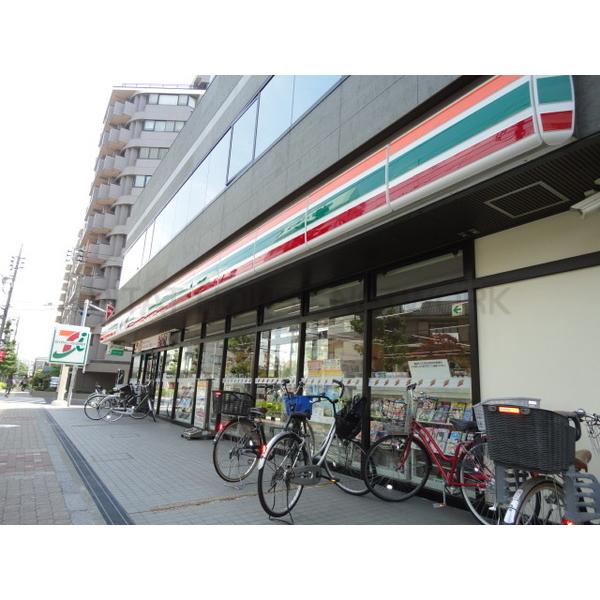 セブンイレブン南浦和文化通り店:431m