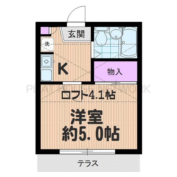 高い天井・広々ロフト
