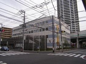 さいたま市南区役所：940m
