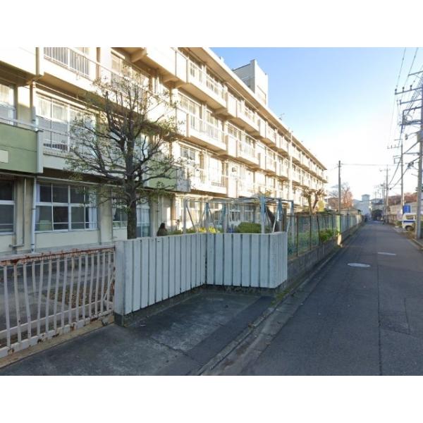 さいたま市立上木崎小学校:657m