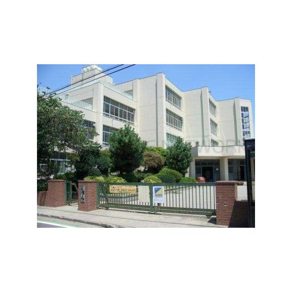 さいたま市立大成小学校:491m
