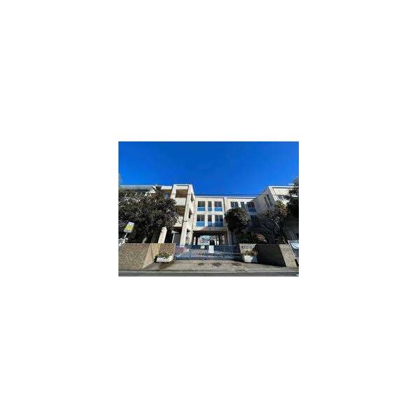 さいたま市立大宮北小学校:362m