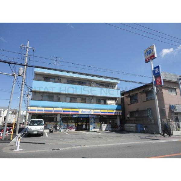 ミニストップ笹目4丁目店:276m