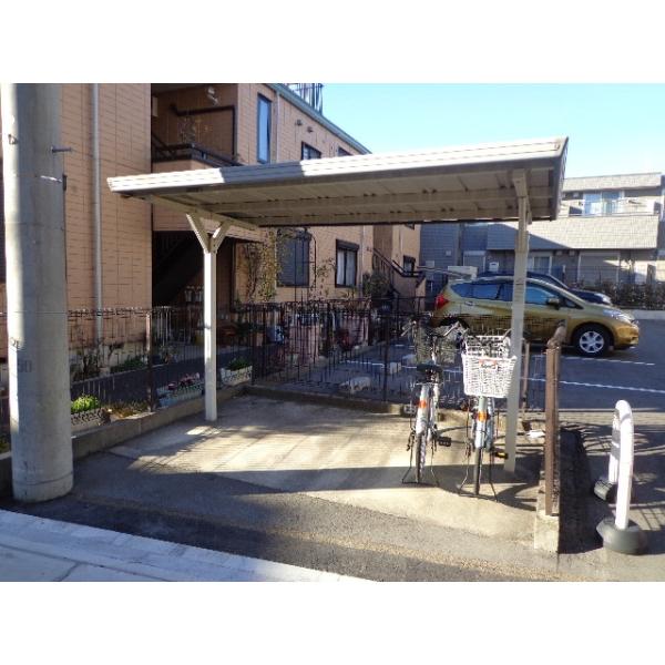 屋根付き駐輪場