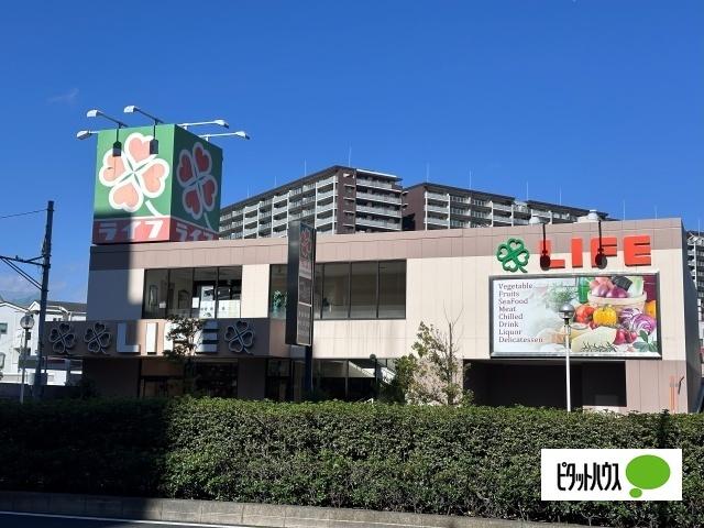 ライフ亀戸店：115m