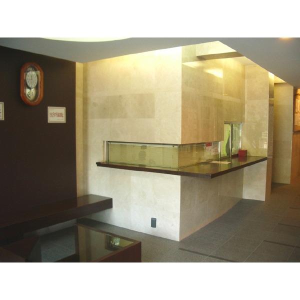 エントランス内・管理人室