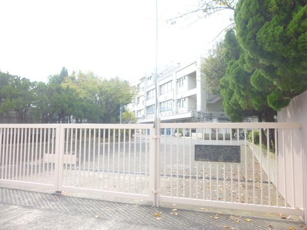 中学校