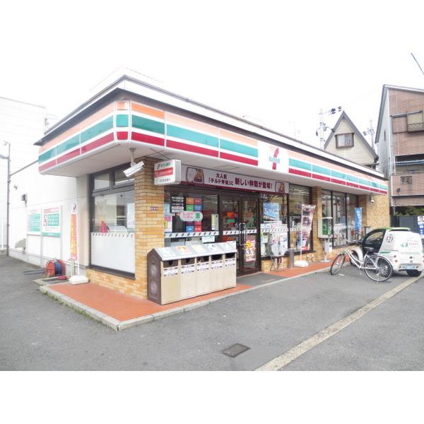 セブンイレブン枚方養父西店：176m