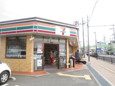 セブンイレブン枚方中宮山戸町店：470m