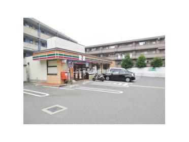 セブンイレブン枚方伊加賀南町店：308m