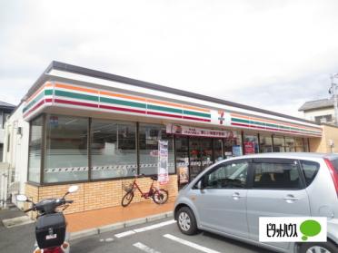 セブンイレブン枚方楠葉朝日3丁目店：650m