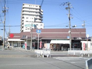 ニッコー東山店：227m