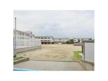 交野市立星田小学校：578m