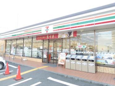 セブンイレブン寝屋川萱島東3丁目店：413m