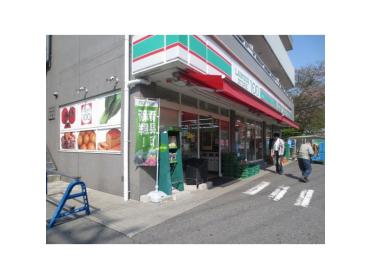 ローソンストア100枚方須山店：304m