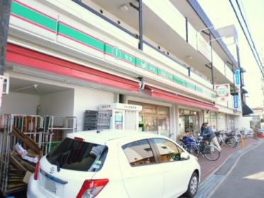 ローソンストア100枚方北中振店：215m