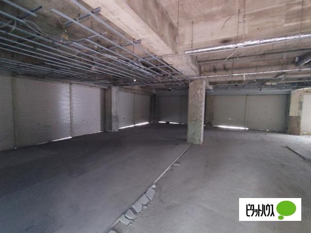 枚方市川原町店舗 部屋画像