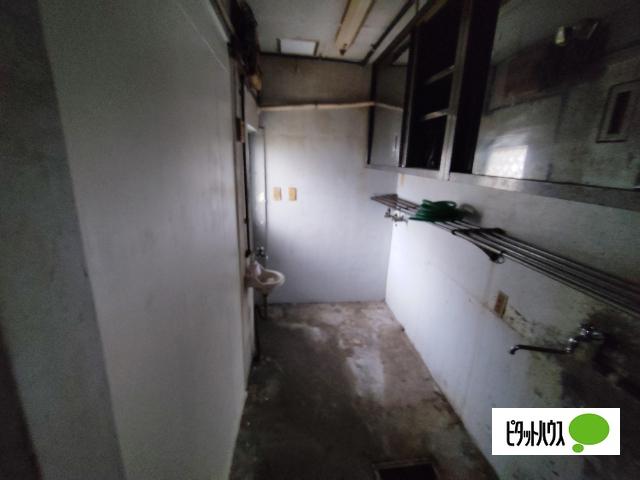 枚方市川原町店舗 部屋画像