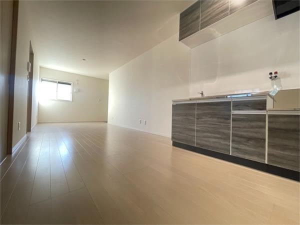 門真市上島町アパート リビング