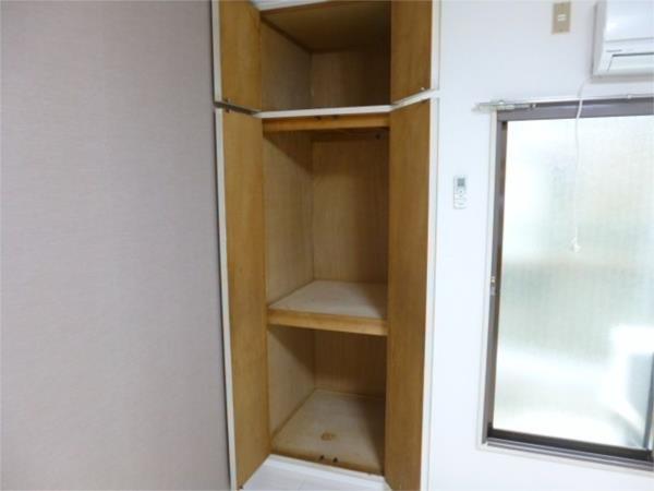 門真市本町アパート 収納