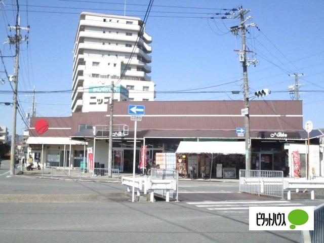 ニッコー東山店：768m