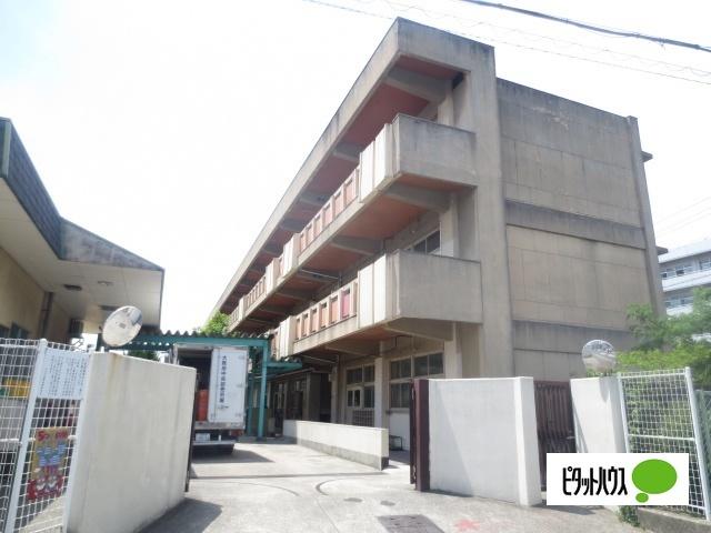 枚方市立桜丘小学校：1115m