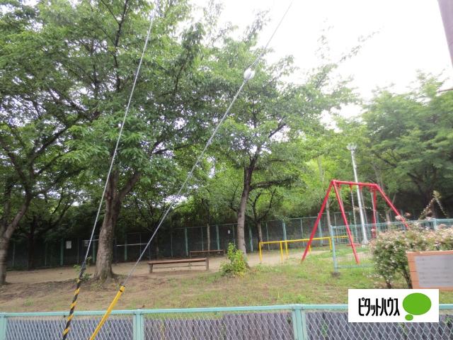 中振中央公園：795m