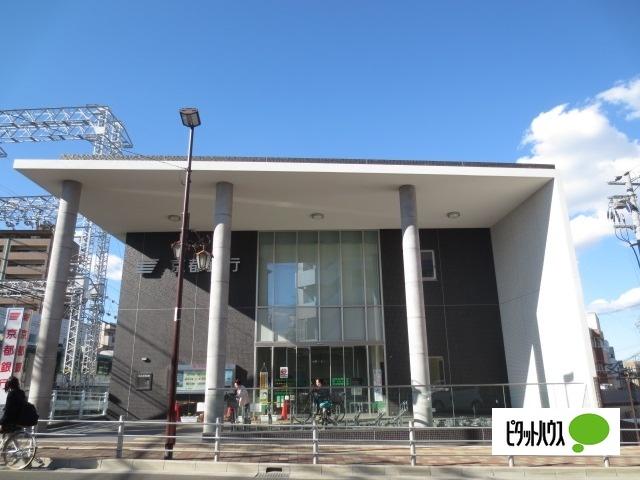 京都銀行牧野支店：638m