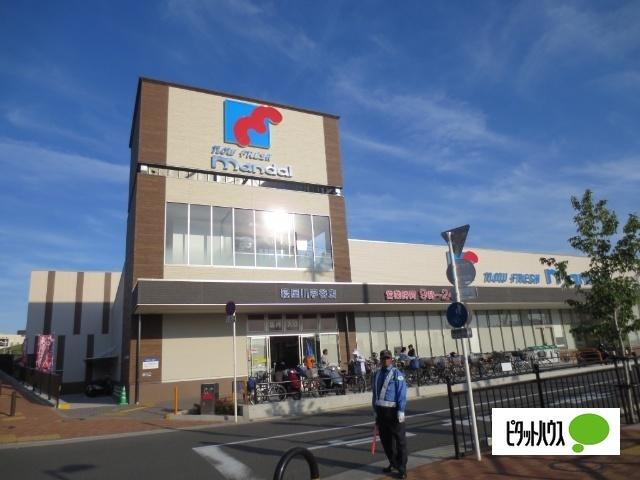 万代寝屋川宇谷店：251m