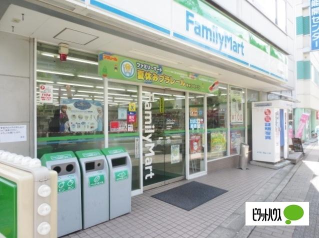 ファミリーマート枚方岡東町店：64m