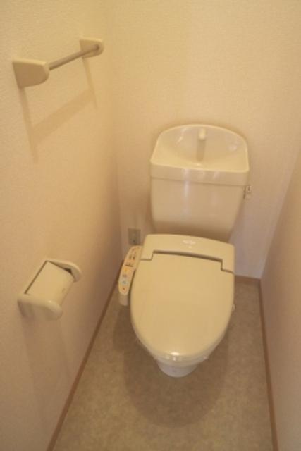 ロイヤル倉治　B棟（102） 部屋画像