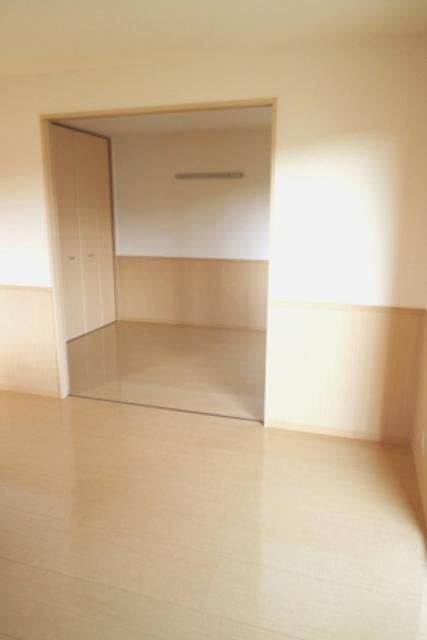 ロイヤル倉治　B棟（102） 部屋画像
