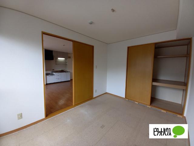 ドミール岡山手（303） 収納