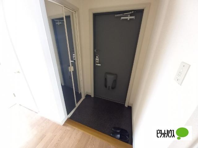 グランチェスタ 玄関