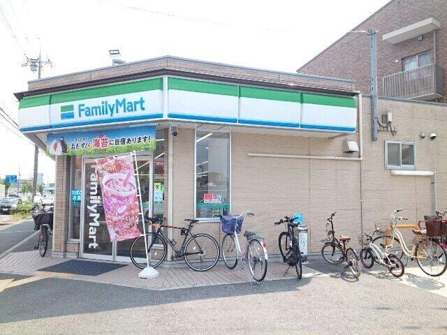 ファミリーマート様：350m