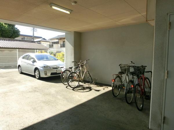 メビウス佃レジデンス 駐車場