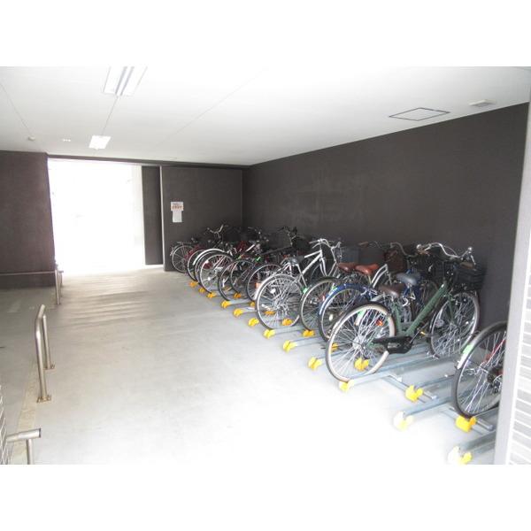 J.T.大阪WEST 駐車場
