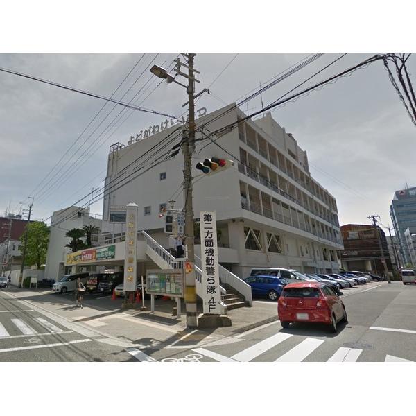 淀川警察署：893m
