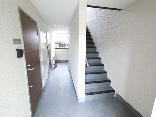 セレニティ加島４丁目A棟 ロビー