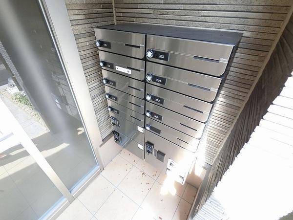 クレスト神崎川 ロビー