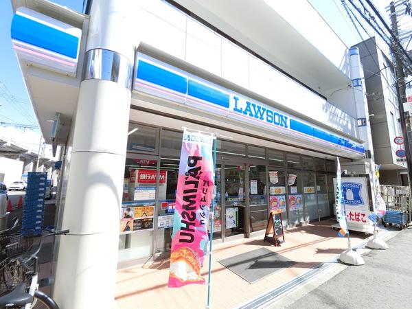 ローソン出来島駅前店：98m