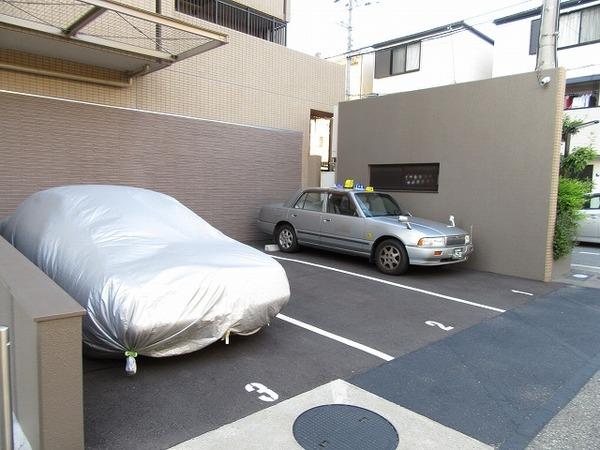エクセル姫島 駐車場