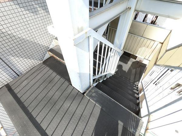 ソシオ塚本ハイツ ロビー