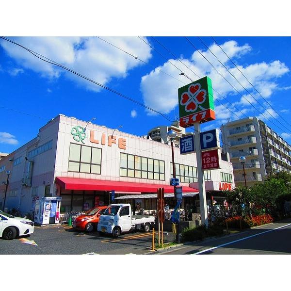 ライフ歌島店：389m