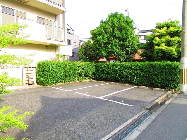 サンハイツていこく（603） 駐車場