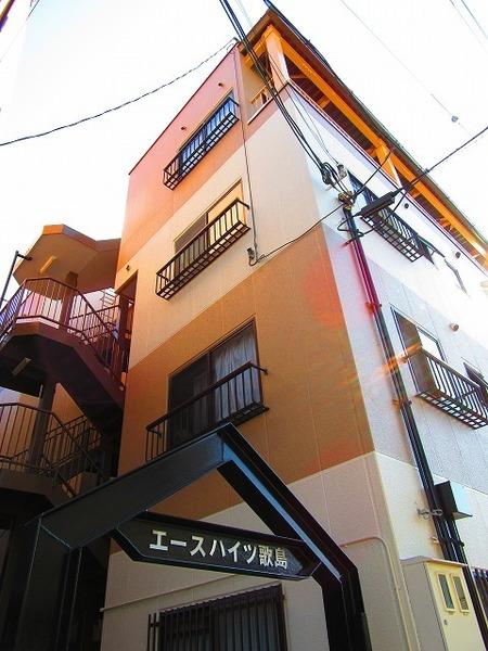 エースハイツ歌島 エントランス