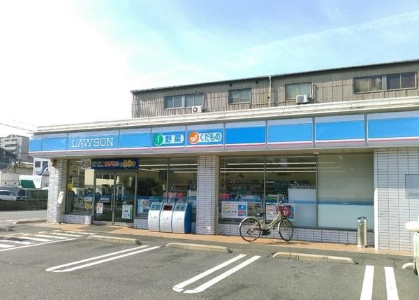 ローソン佃四丁目店：484m