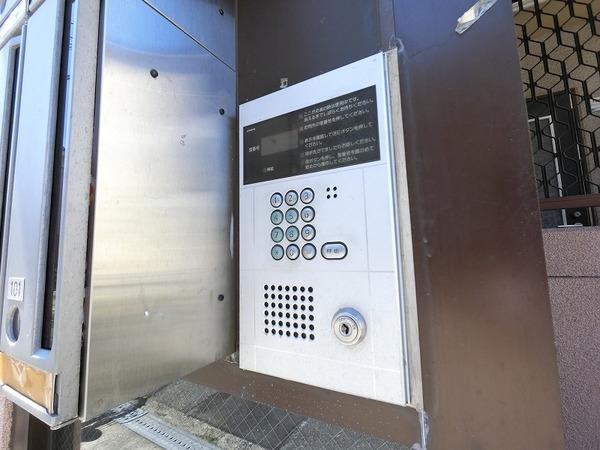 ラクシュミー田川 エントランス